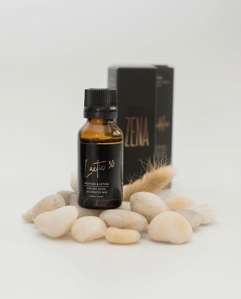 Zena Lactic 30 Peel bottle with its box